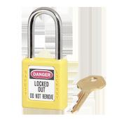  CADENAS DE CONSIGNATION BLEU, 