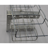  Attache pour chemin de c�ble f 