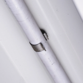  Attache c�ble 8-9 mm sur panne 