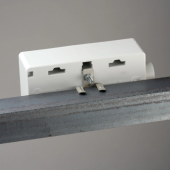  Attache � frapper, montage lat 