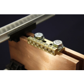  Barre de connexion universelle 