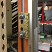  Barre de connexion universelle 