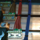  Barre de connexion universelle 