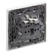  Prise de courant avec terre Ne 