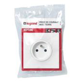  Prise de courant avec terre Ne 