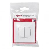  Double interrupteur ou va-et-v 