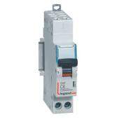  Disjoncteur DNX� 4500 - auto/v 