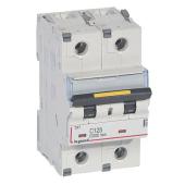  Disjoncteur DX� 10000 - vis/vi 