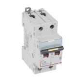  Disjoncteur DX� 16kA - vis/vis 