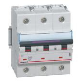  Disjoncteur DX� 50kA arriv�e h 