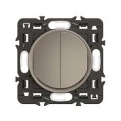  Double interrupteur ou va-et-v 