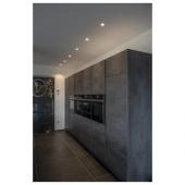  NEW TRIAr UNIVERSAL 68, spot e 