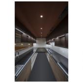  NEW TRIAr UNIVERSAL 68, spot e 