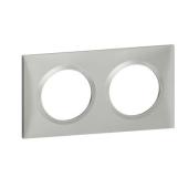  Plaque de finition � clipser c 
