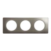  Plaque de finition � clipser C 
